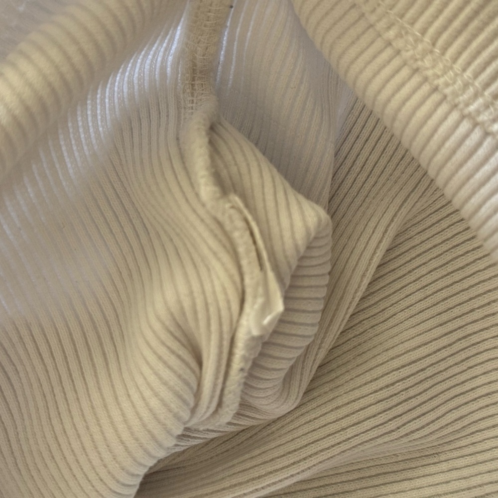 Zara Ribbed White Scoop Neck Shirt Size Medium - Picture 9 of 9
